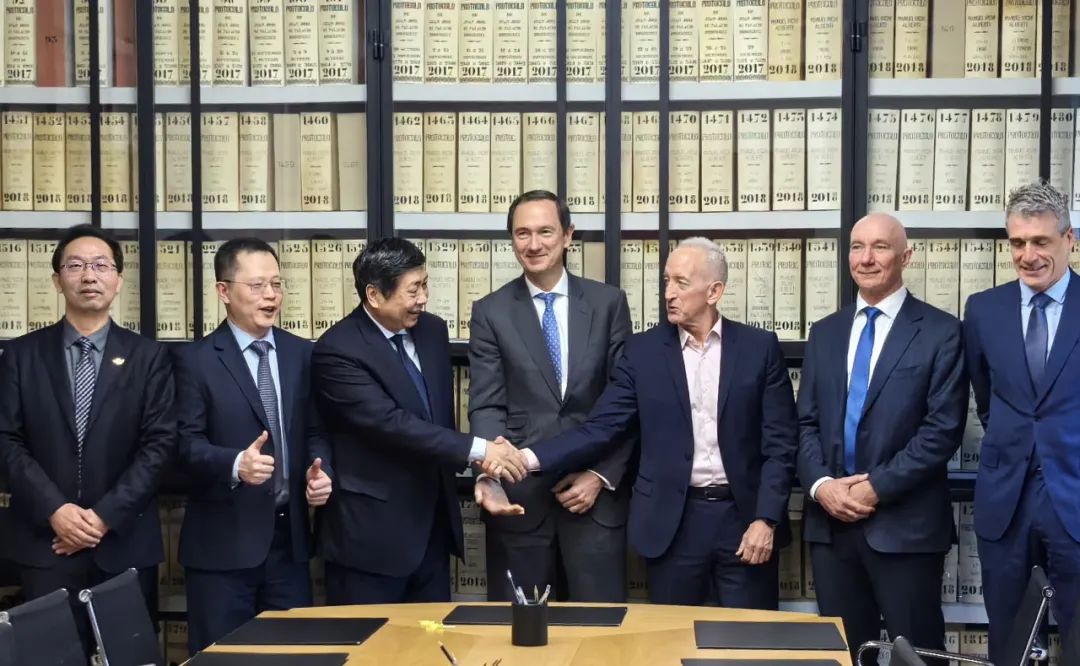 1739865015742865fOvd.jpg 640.jpg